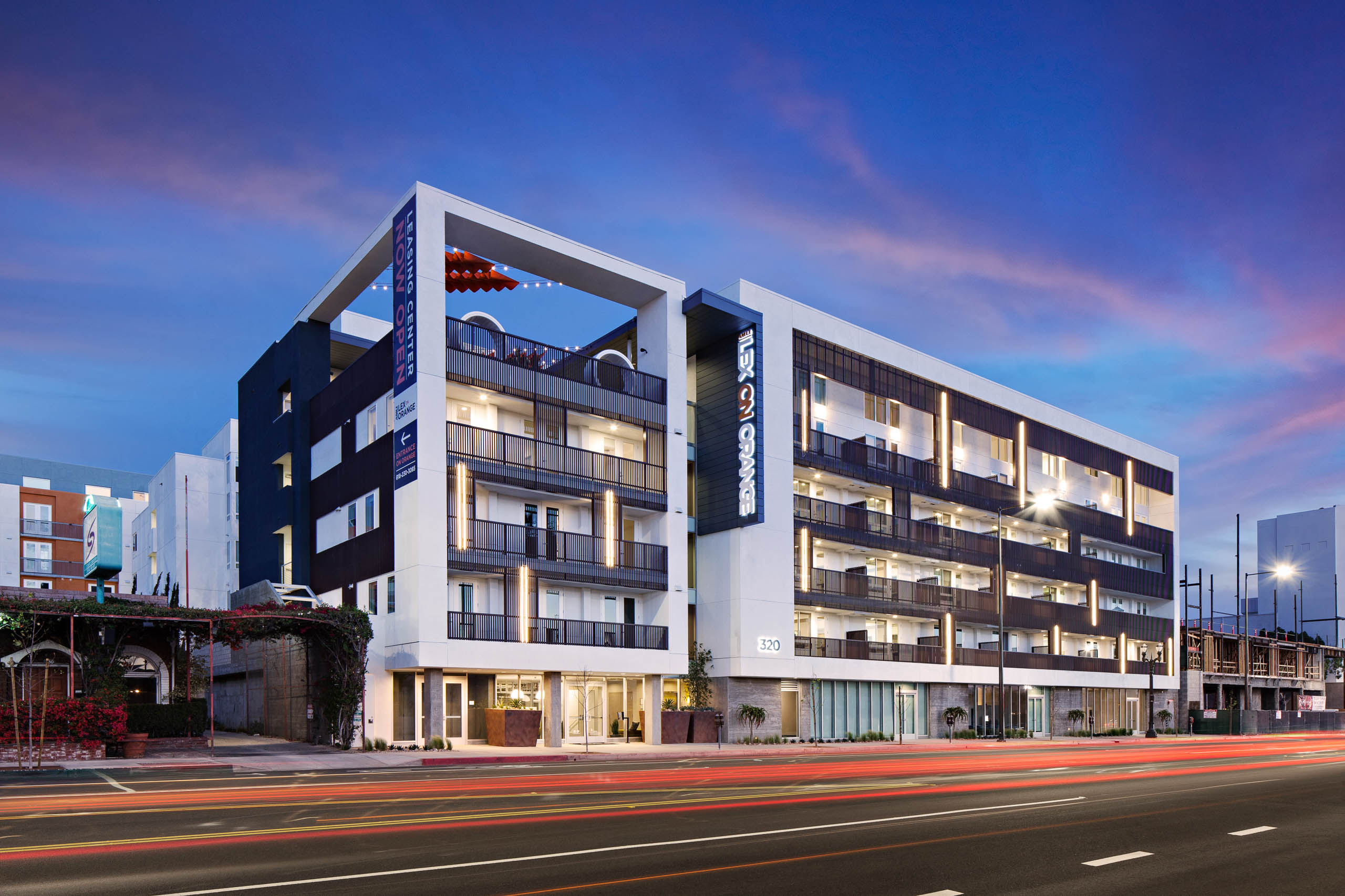 Contact Us For Tours Inquiries More Amli Lex On Orange