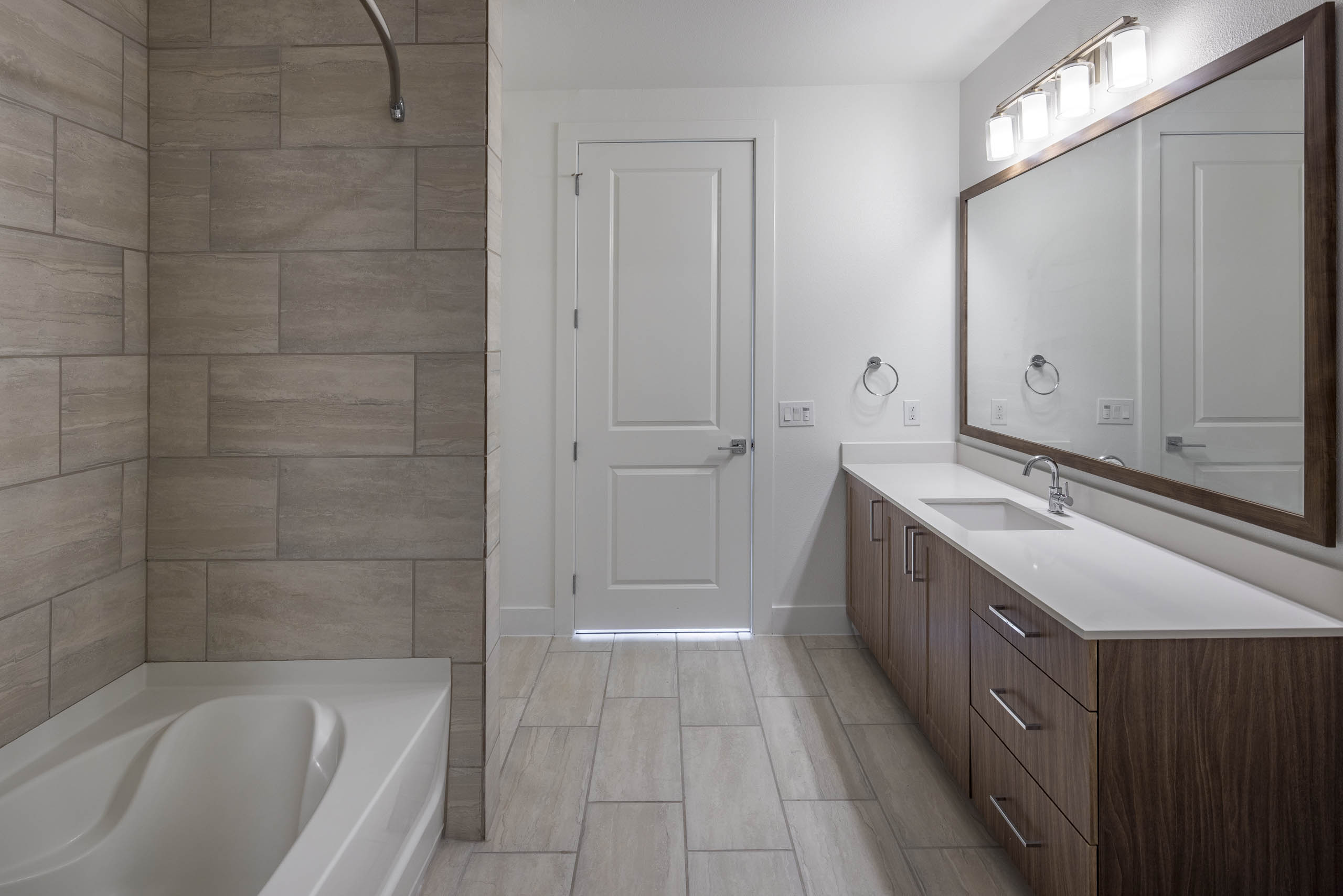 New Luxury Apartments in Mueller AMLI Branch Park