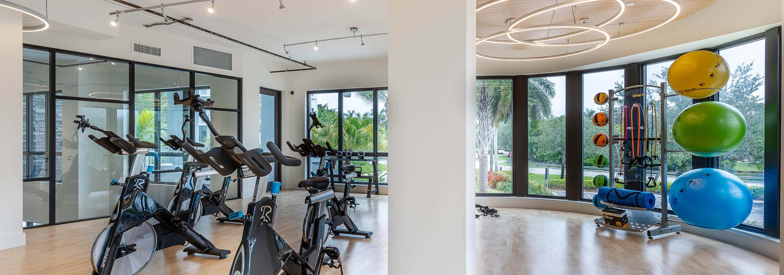 Apartments in Plantation, FL | AMLI Park West