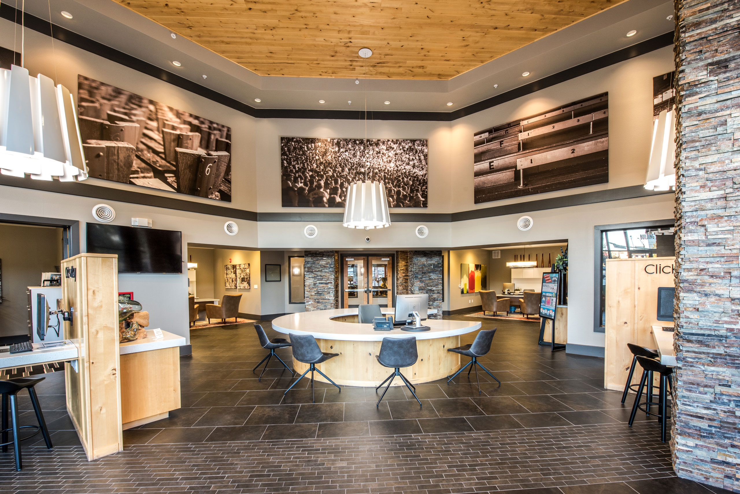 Contact Us for Tours, Inquiries & More AMLI at the Ballpark