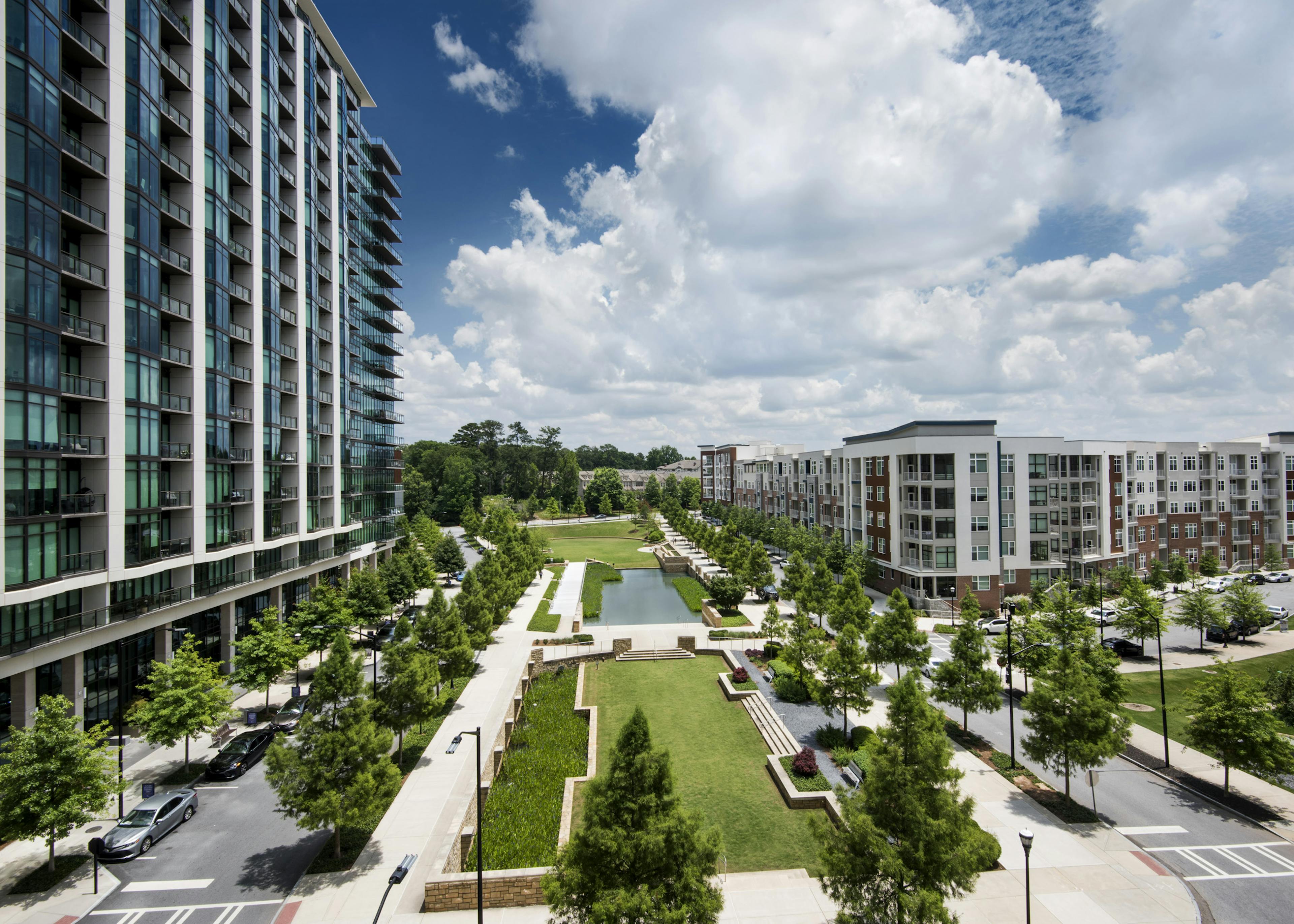 Overhead view of Marie Sims Park and tree lined streets with AMLI 3464 on the left and AMLI Buckhead on the right 