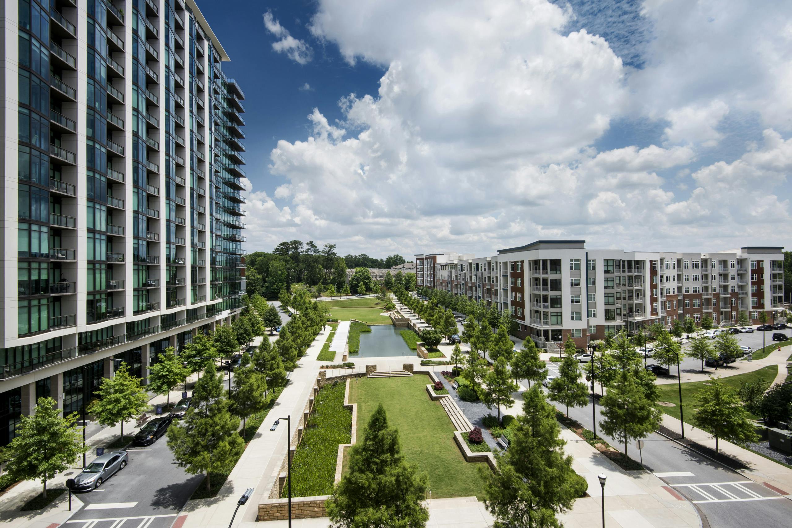 Overhead view of Marie Sims Park and tree lined streets with AMLI 3464 on the left and AMLI Buckhead on the right 
