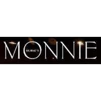 https://images.prismic.io/amli-website/604378974882fa0dee3edc3285d72534759b75fe_southloop_perks_monnie-burkes.jpg?auto=compress,format