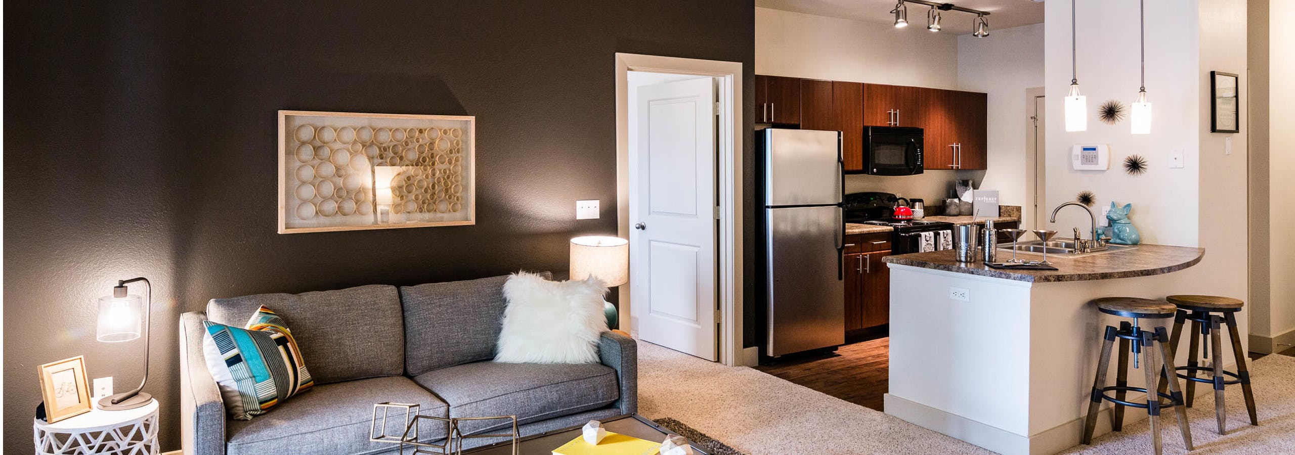 Living room & kitchen