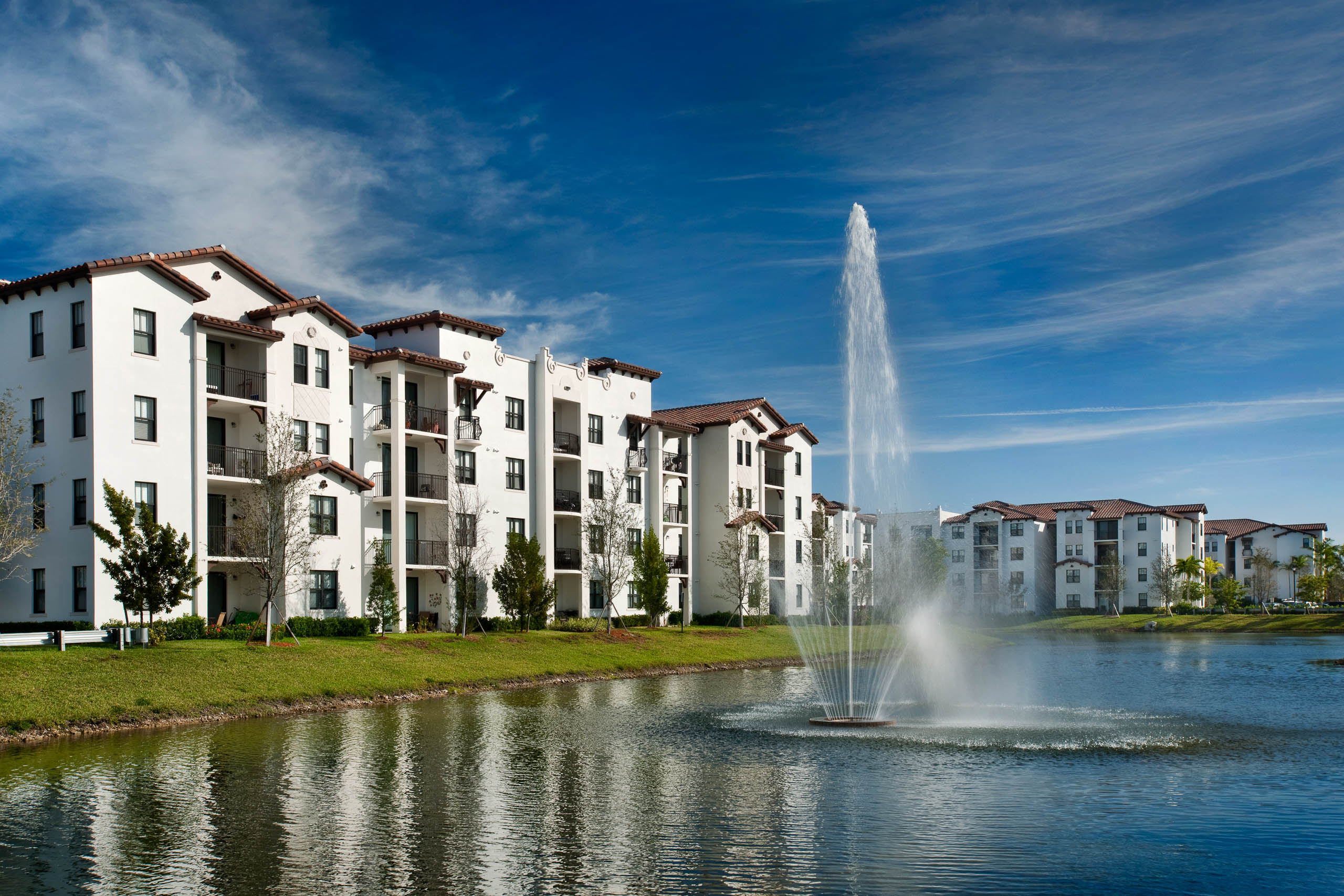 Doral Apartments for Rent AMLI Doral