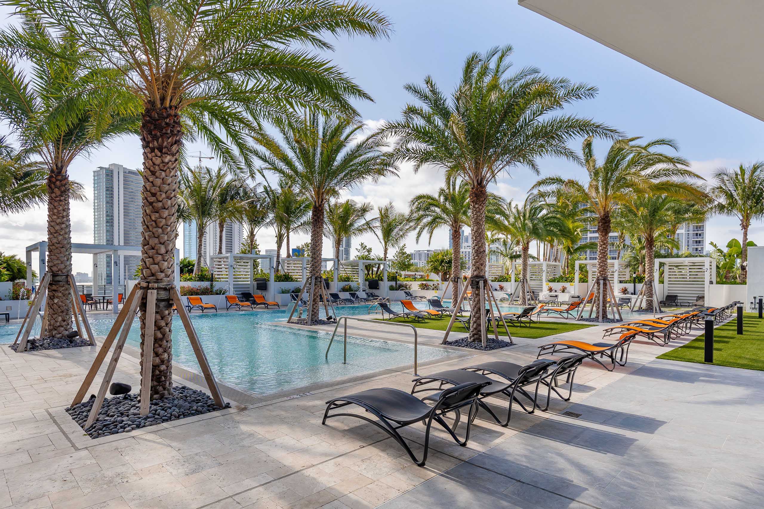 New Luxury Apartments in Midtown Miami AMLI Midtown Miami