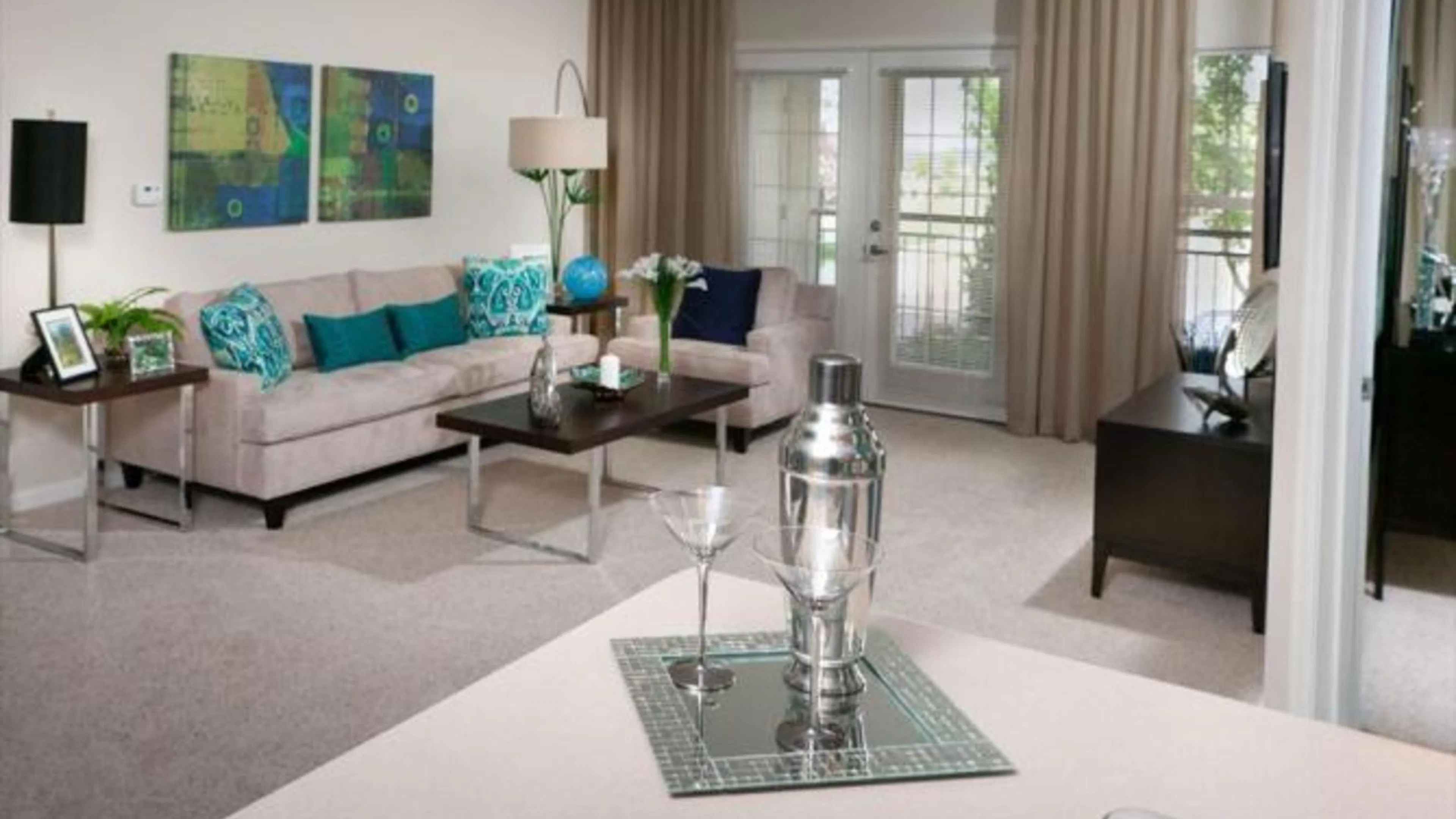 AMLI at Flatirons Luxury Apartment Home
