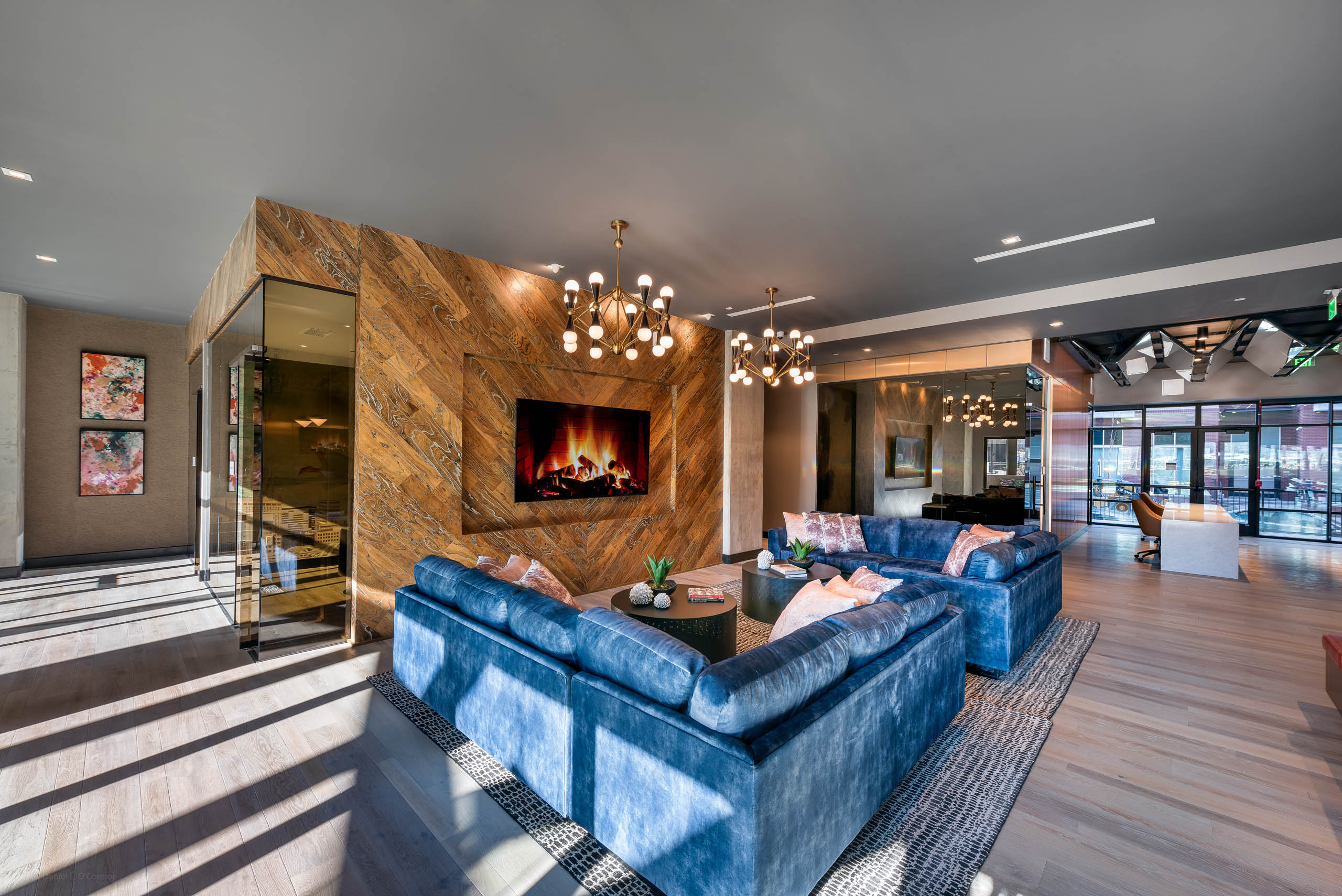 Downtown Denver Luxury Apartments AMLI Art District