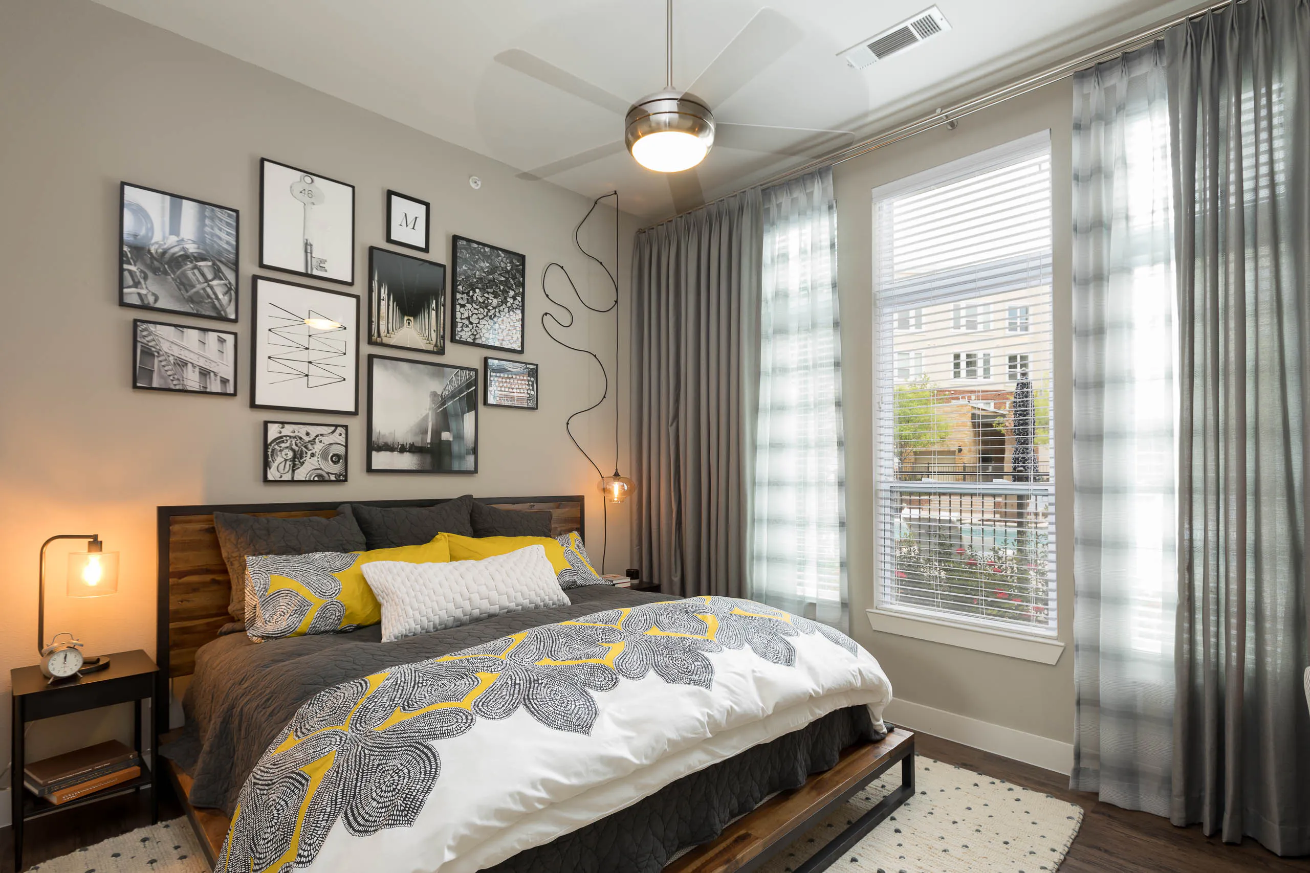 AMLI Frisco Crossing bedroom interior - Frisco, TX