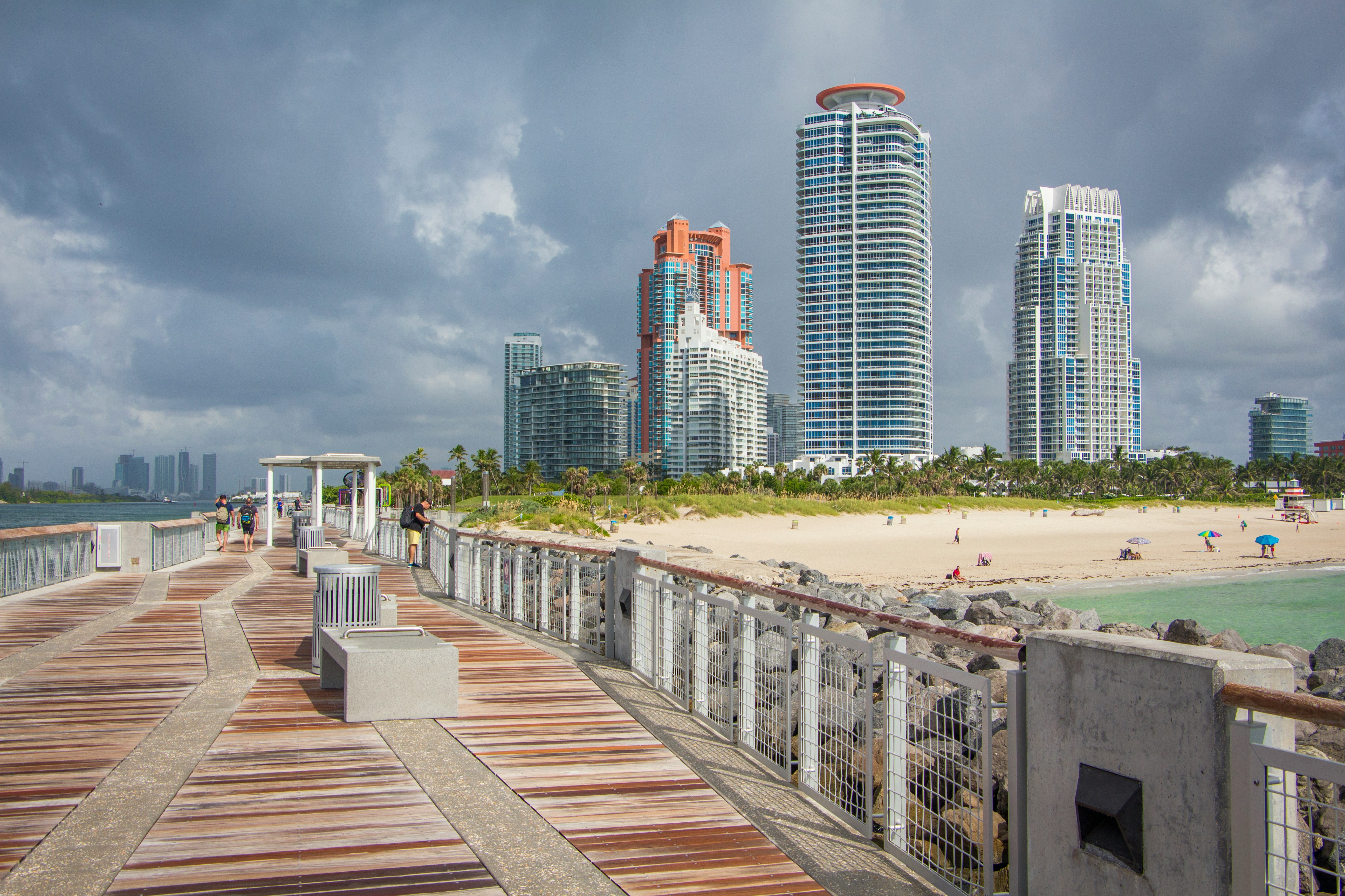 8 Scenic Walking Trails Around Miami