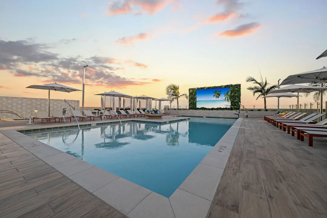 Luxury Amenities at Kearny Mesa Apartments | AMLI Aero