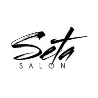 https://images.prismic.io/amli-website/aa6819e5b796cc898de1b9a0e6ecde3f0b5c8924_deerfield_perks_seta-salon.jpg?auto=compress,format