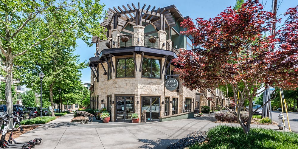 Luxury Apartments in Old 4th Ward AMLI Parkside