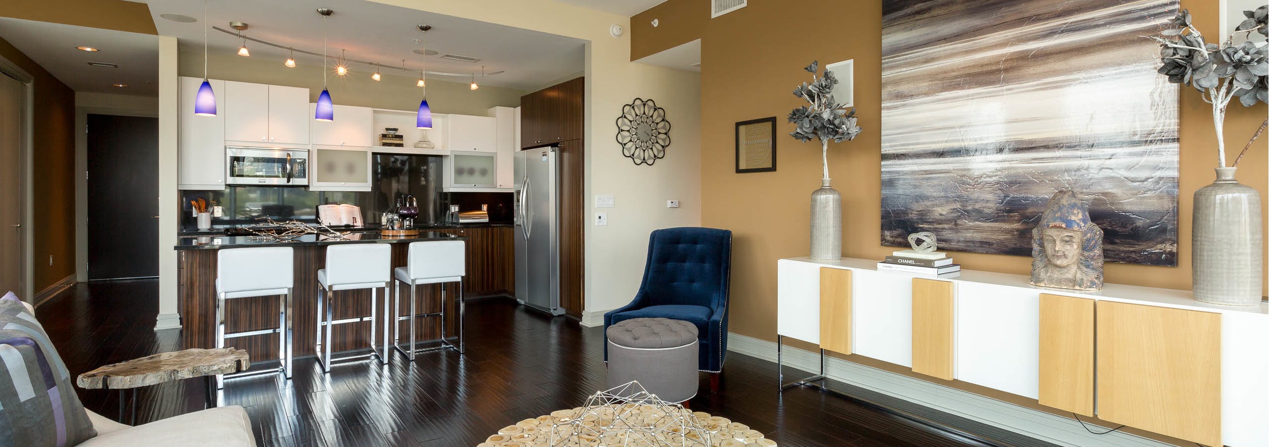 Living room & kitchen; Envy finish package