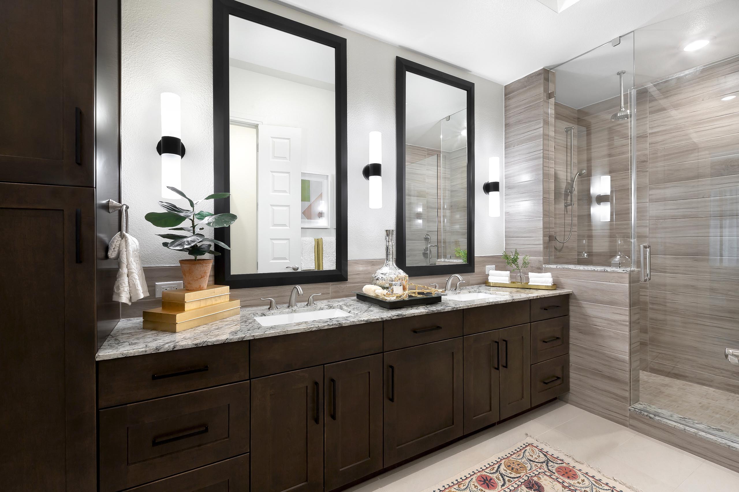 Apartments with Fenced Yards in Austin TX AMLI Lakeline