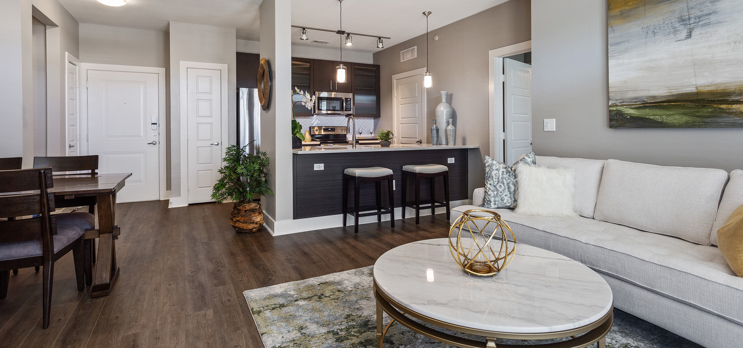 South Shore Apartments near East Riverside AMLI South Shore