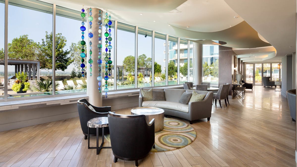 AMLI Apartment Lounge