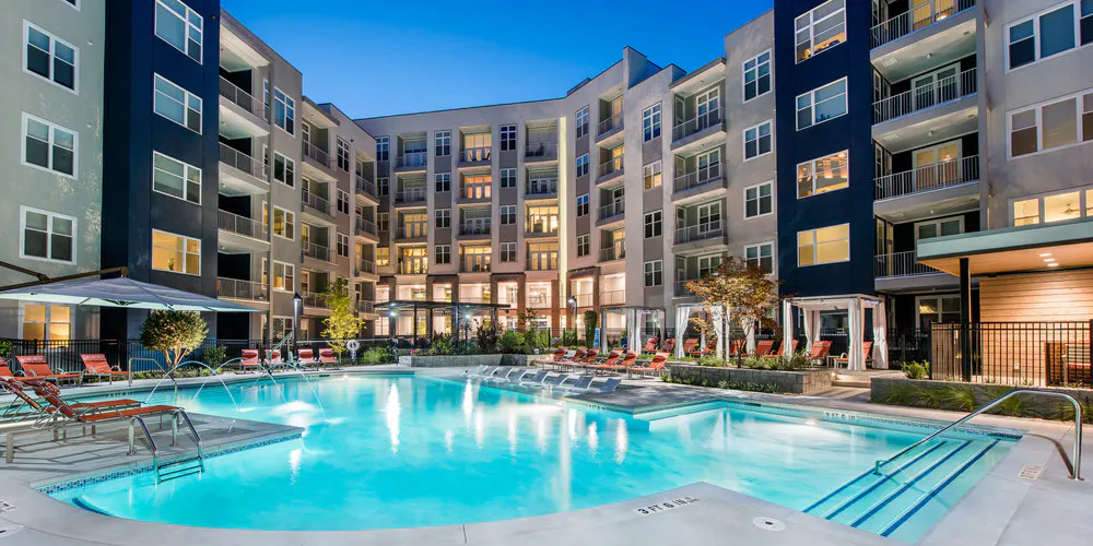 Luxury Buckhead Apartments with a Pool AMLI Buckhead