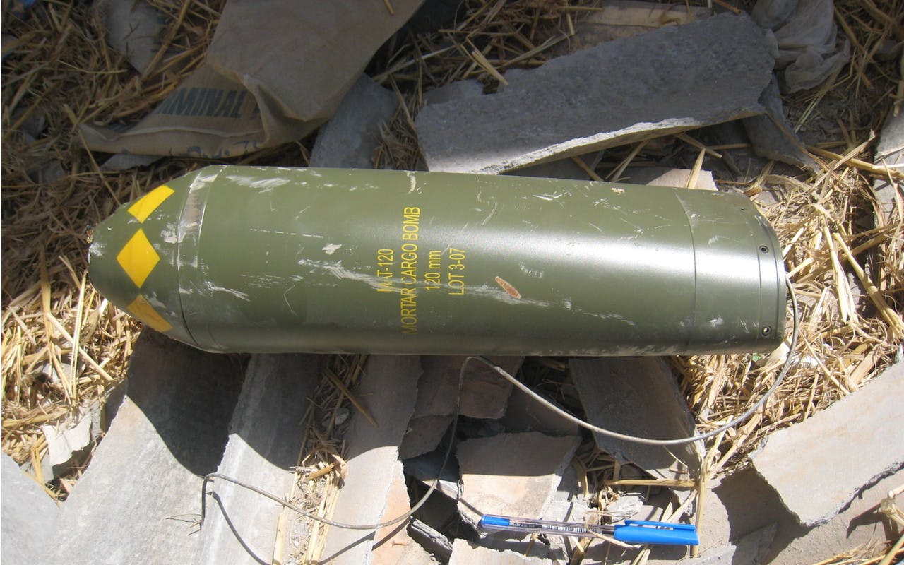 Qu'est-ce qu'une bombe à sous-munitions (BASM) ? - Amnesty