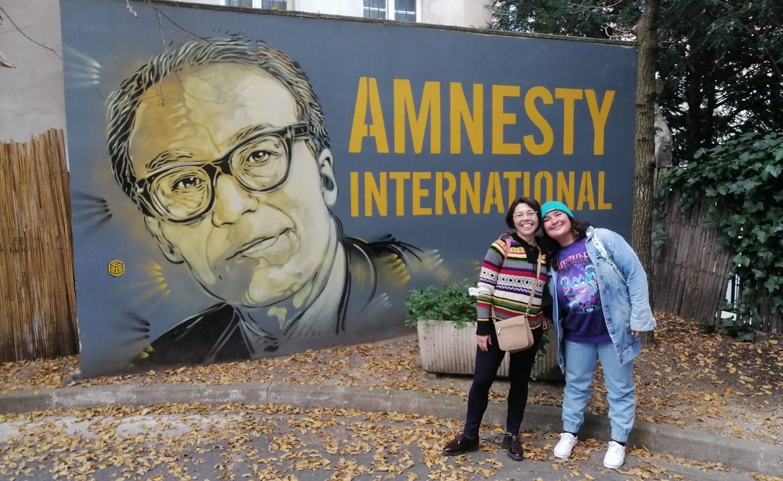Mexique France Wendy Galarza - Edith Olivares dans les bureaux d'Amnesty France 