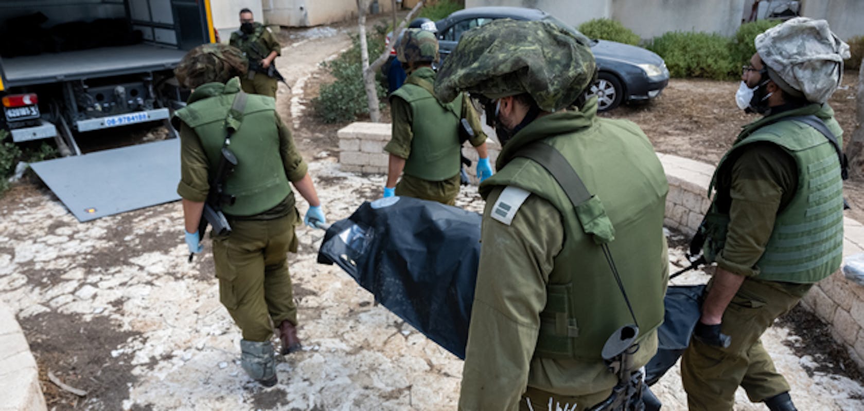 Israël : les groupes armés palestiniens doivent répondre des homicides délibérés, enlèvements et attaques menées sans discernement contre la population civile
