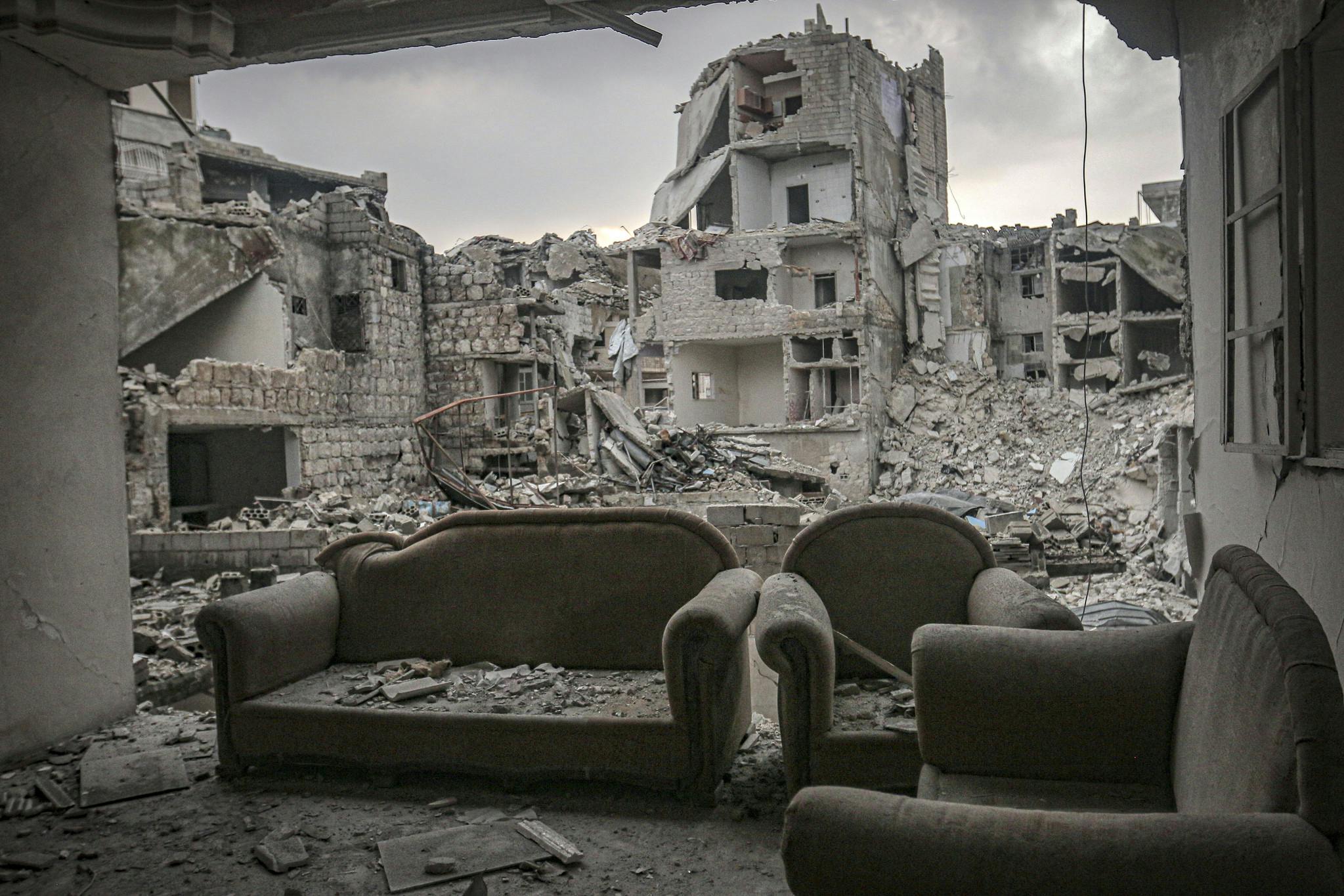 Des bâtiments abandonnés et détruits dans le quartier d'Ariha à Idlib, Syrie, février 2019