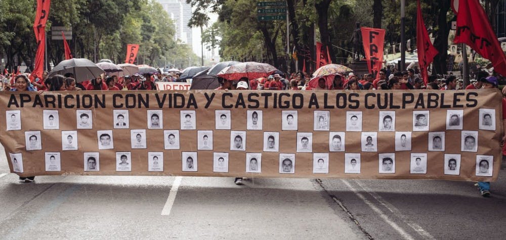 Manifestation pour l'anniversaire de la disparition des 43 étudiants d'Ayotzinapa - Mexique