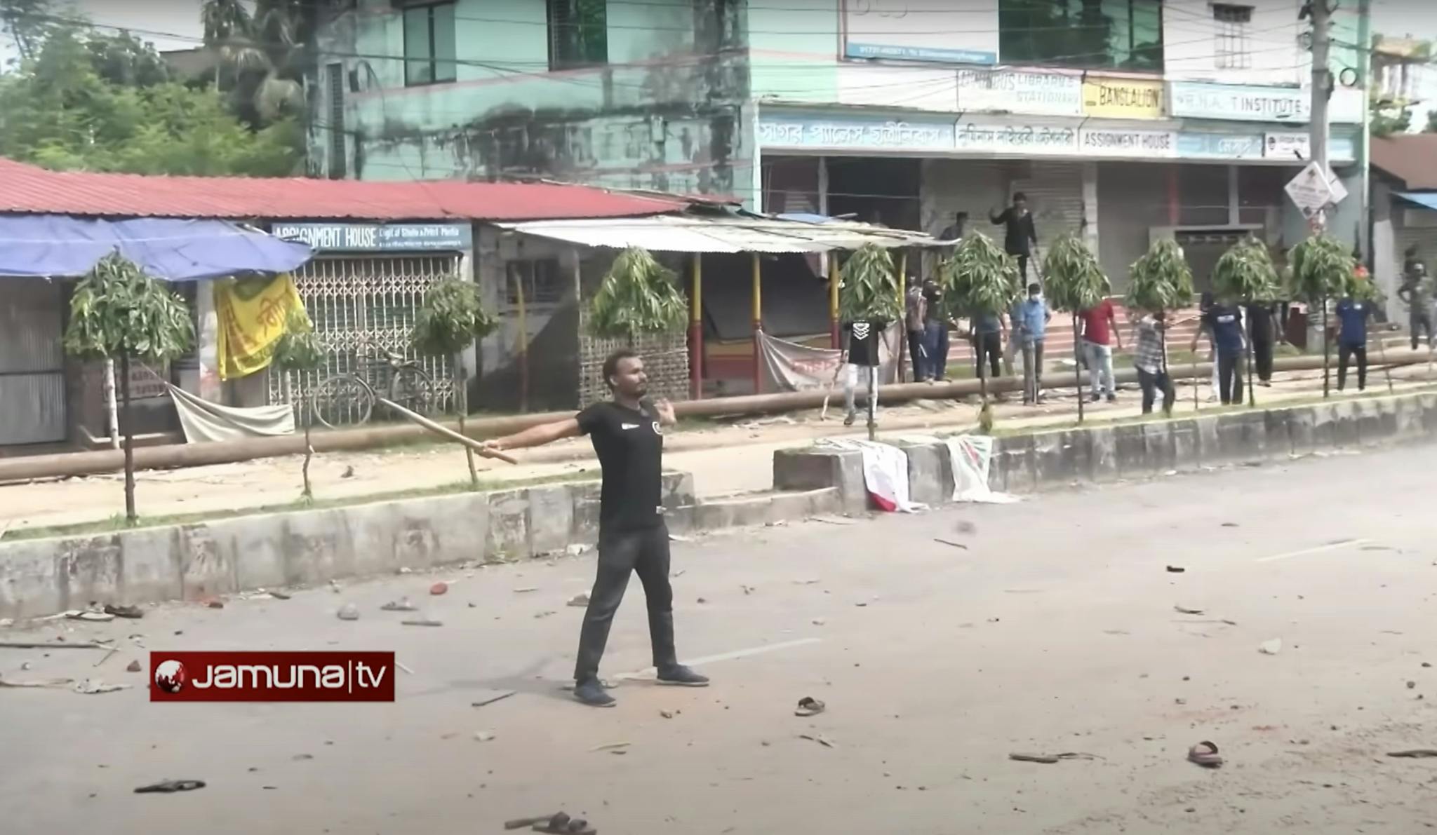 Capture d’écran d’une séquence de Jamuna TV montrant Abu Sayed, un militant étudiant bangladais tué par la police bangladaise le 16 juillet 2024.