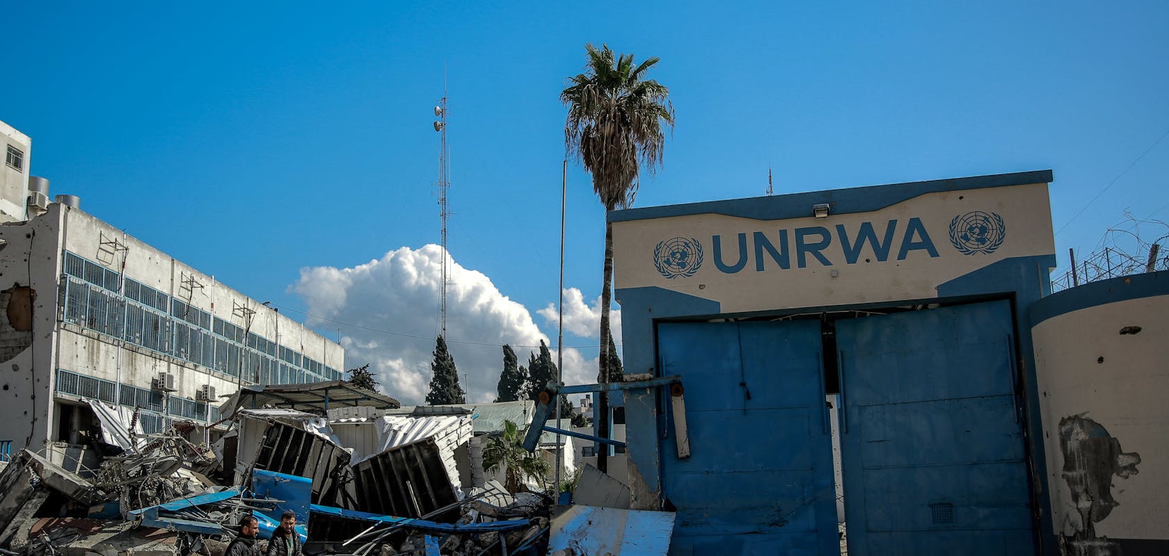 ZyH2nK8jQArT0A2T_UNRWA.jpg?auto=format%2Ccompress&rect=0%2C263%2C5156%2C2455&w=1680&h=800