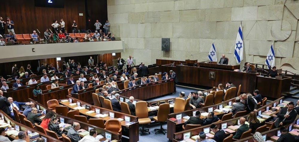 Israël, la Knesset, les députés votent en première lecture l'imposition de la peine de mort pour les terroristes.