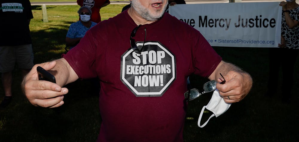 Manifestation contre l"exécution de Daniel Lewis Lee à Terre Haute, Indiana