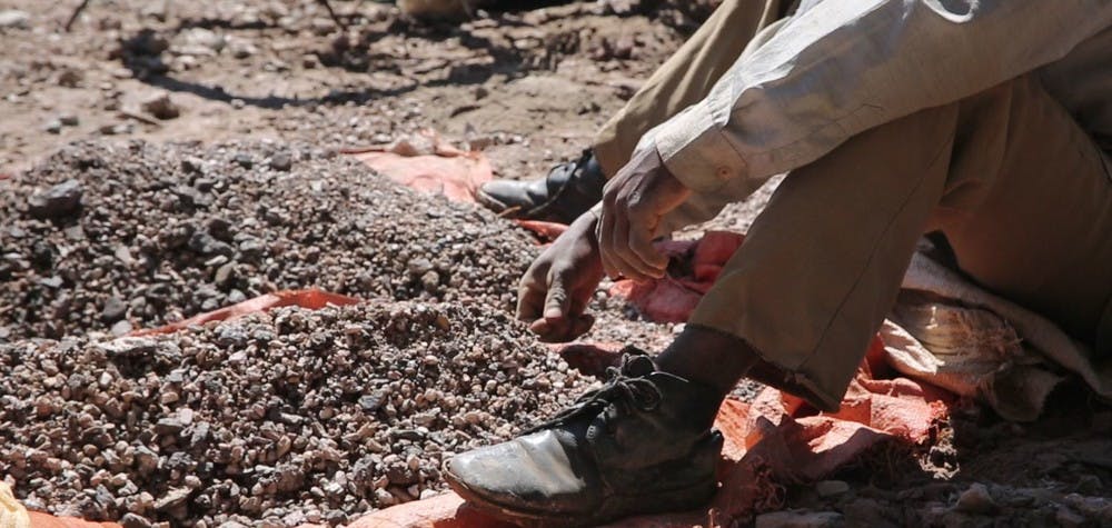 extraction artisanale de cobalt près de Kolwezi RDC