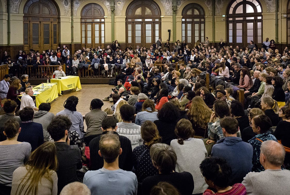 Soirée rencontre débat organisée par Amnesty International France avec Albert Woodfox et Robert King le 15/11/16 à la Bourse du travail de Paris