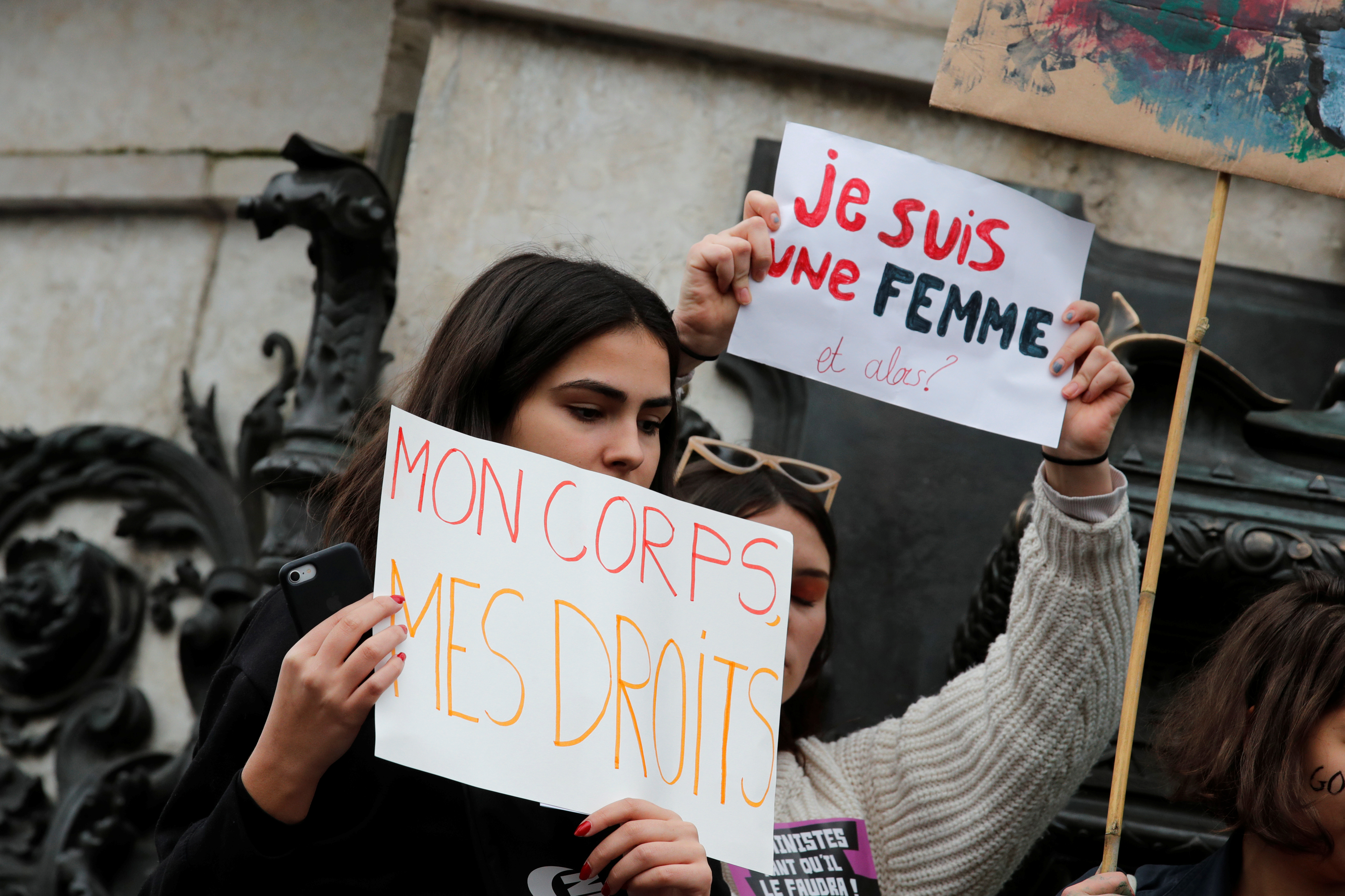 Amnesty Marche Contre Les Violences Faites Aux Femmes - Amnesty ...