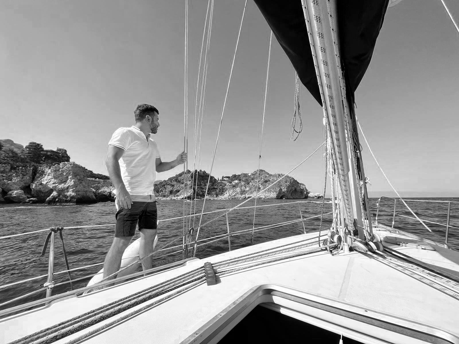 Andrea Mangano - Navigazione