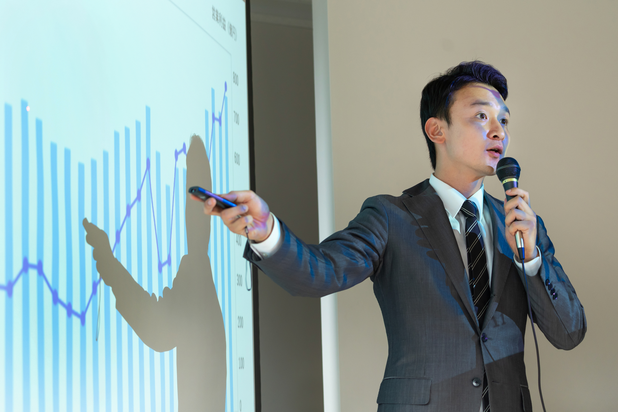 ITコーディネータの勉強方法とは？資格概要や活躍分野なども紹介