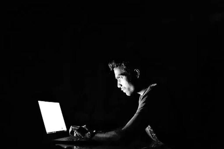 ホワイトハッカーになるために必要な資格やスキルとその将来性は アンドエンジニア ホワイトハッカーになるために必要な資格やスキルとその将来性は アンドエンジニア
