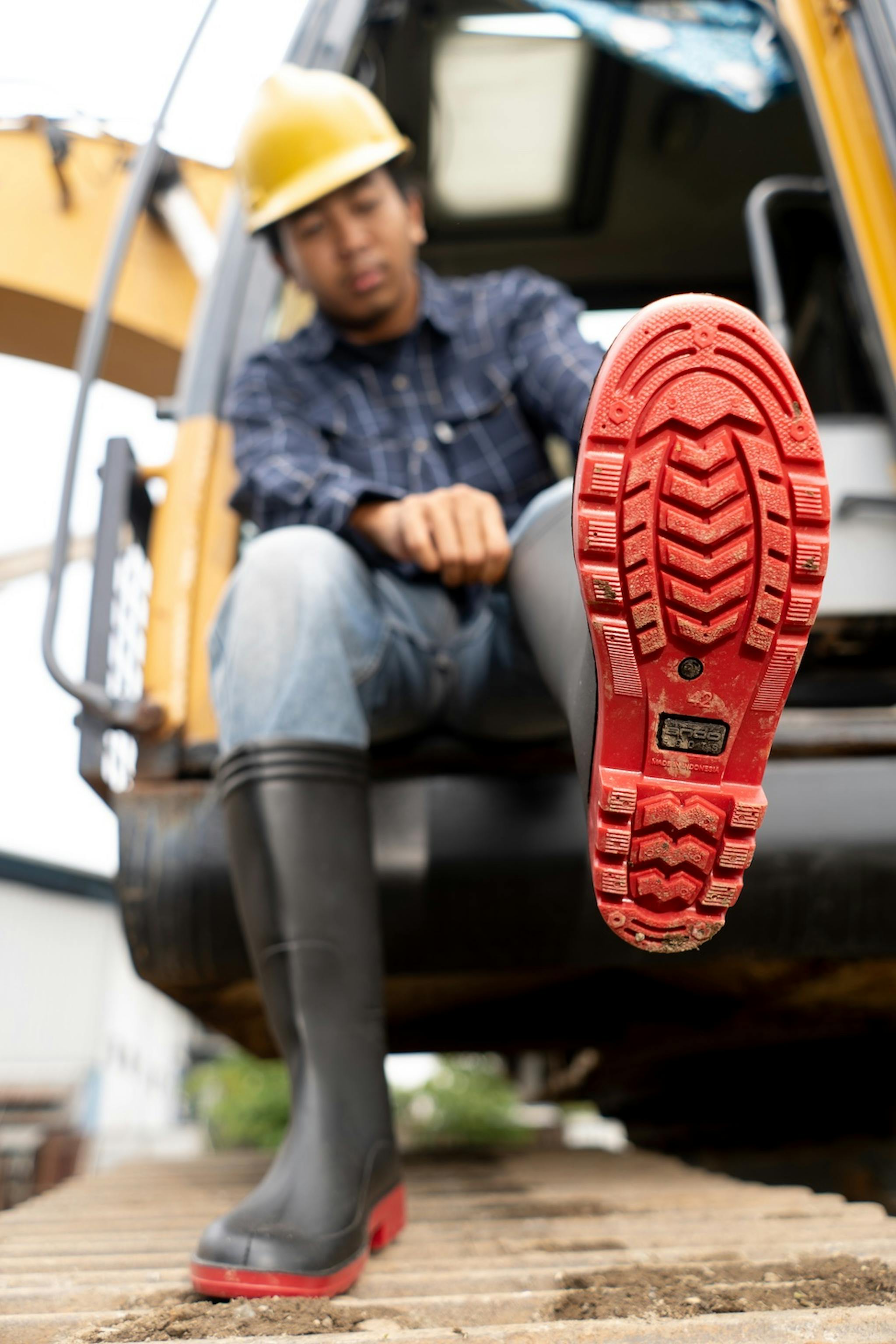 Ando Boots Pertambangan