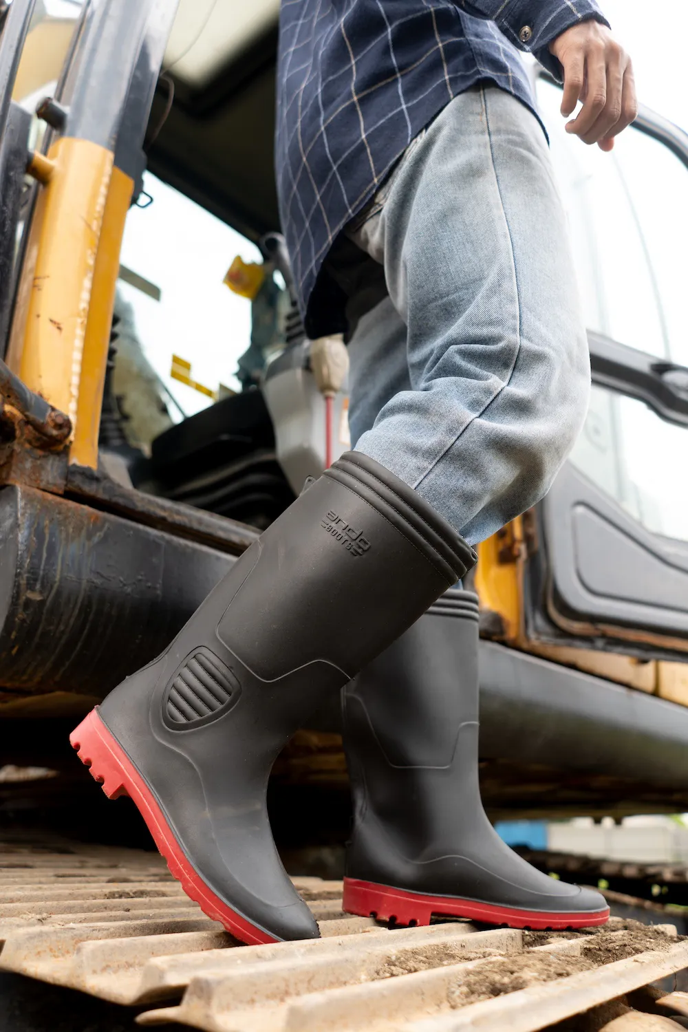 Ando Boots Pertambangan