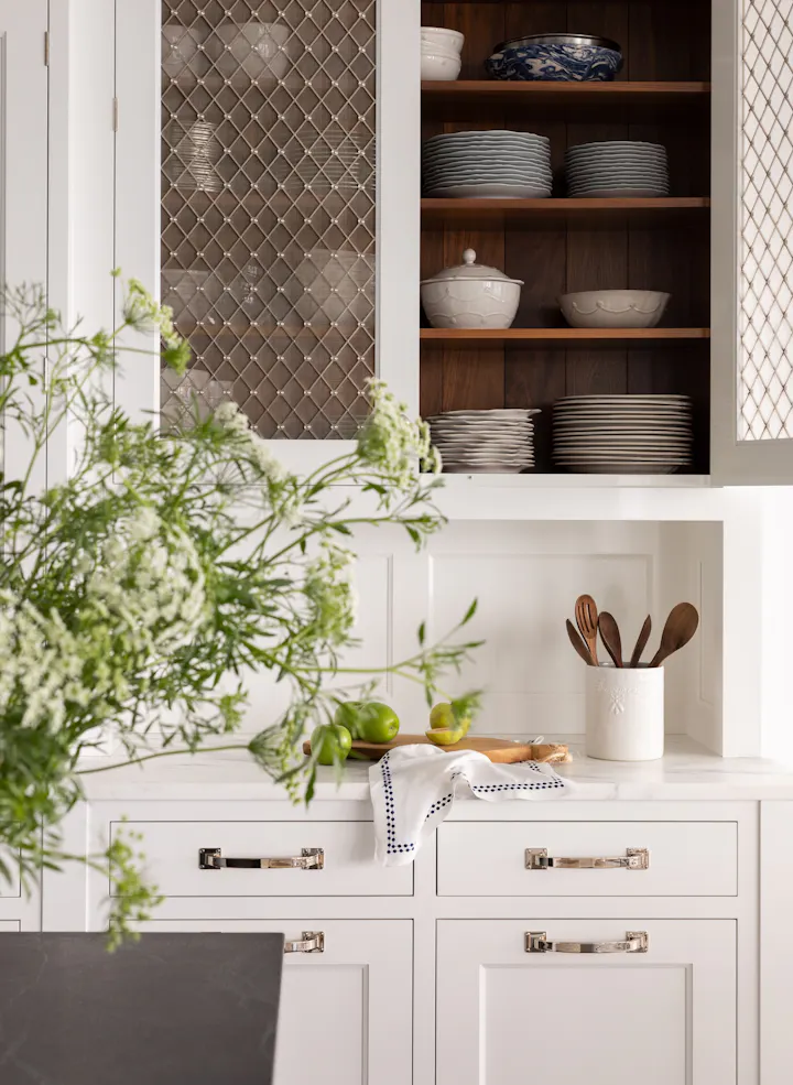 Andrea Goldman Luxury Interior Design Firm Chicago Coastal Residence Openplan Kitchen Cabinets