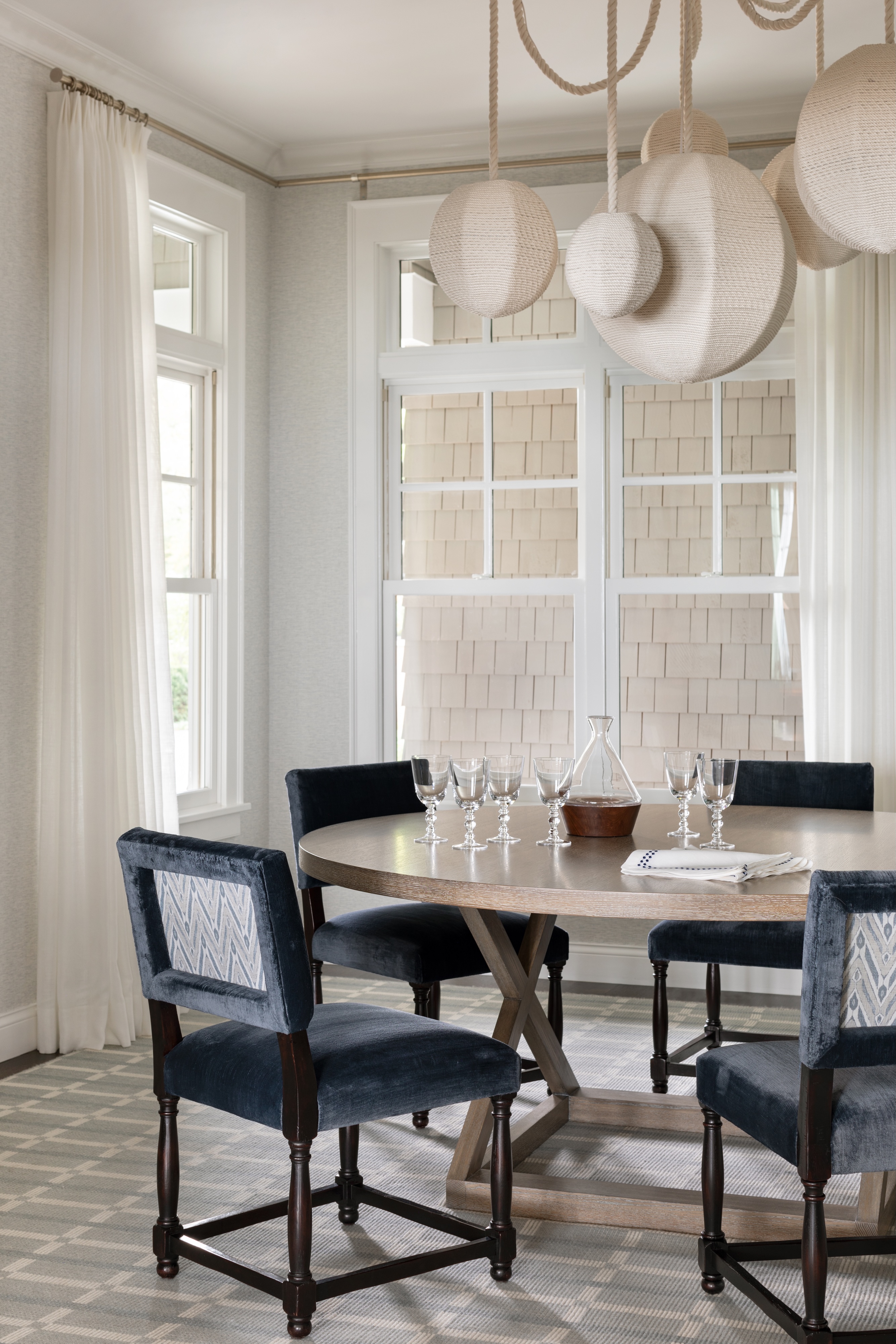 Andrea Goldman Luxury Interior Design Firm Chicago Coastal Residence Openplan Dining