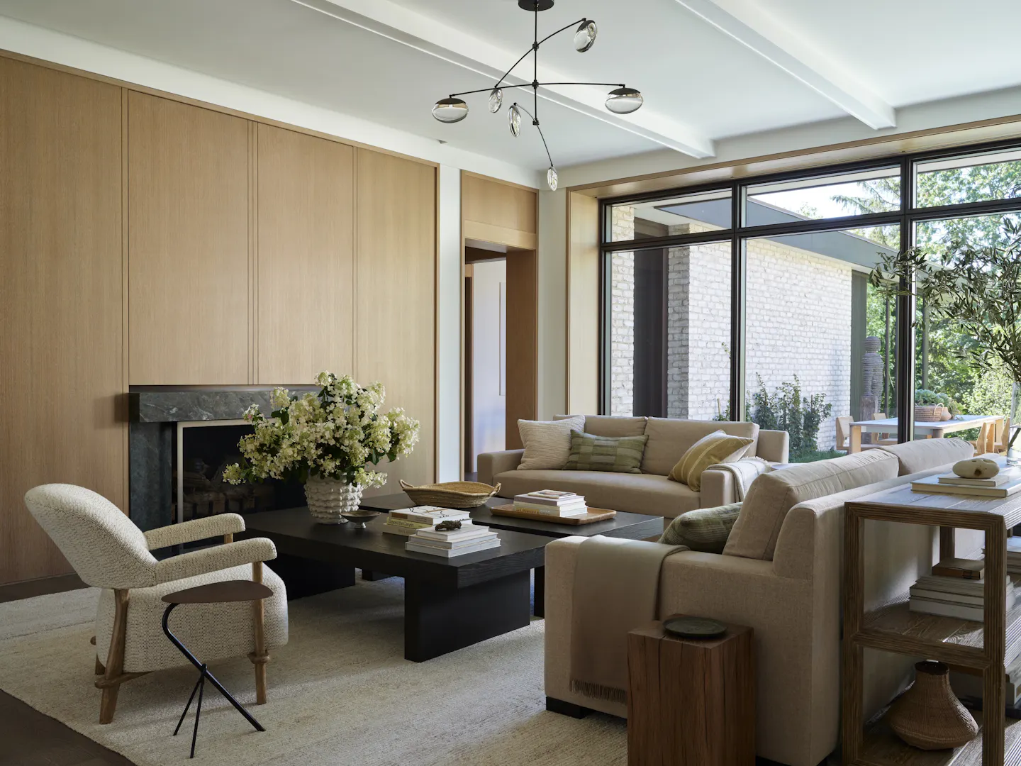 Oe Andrea Goldman Luxury Interior Design Firm Chicago Gallery Residence Openplan Livingroom