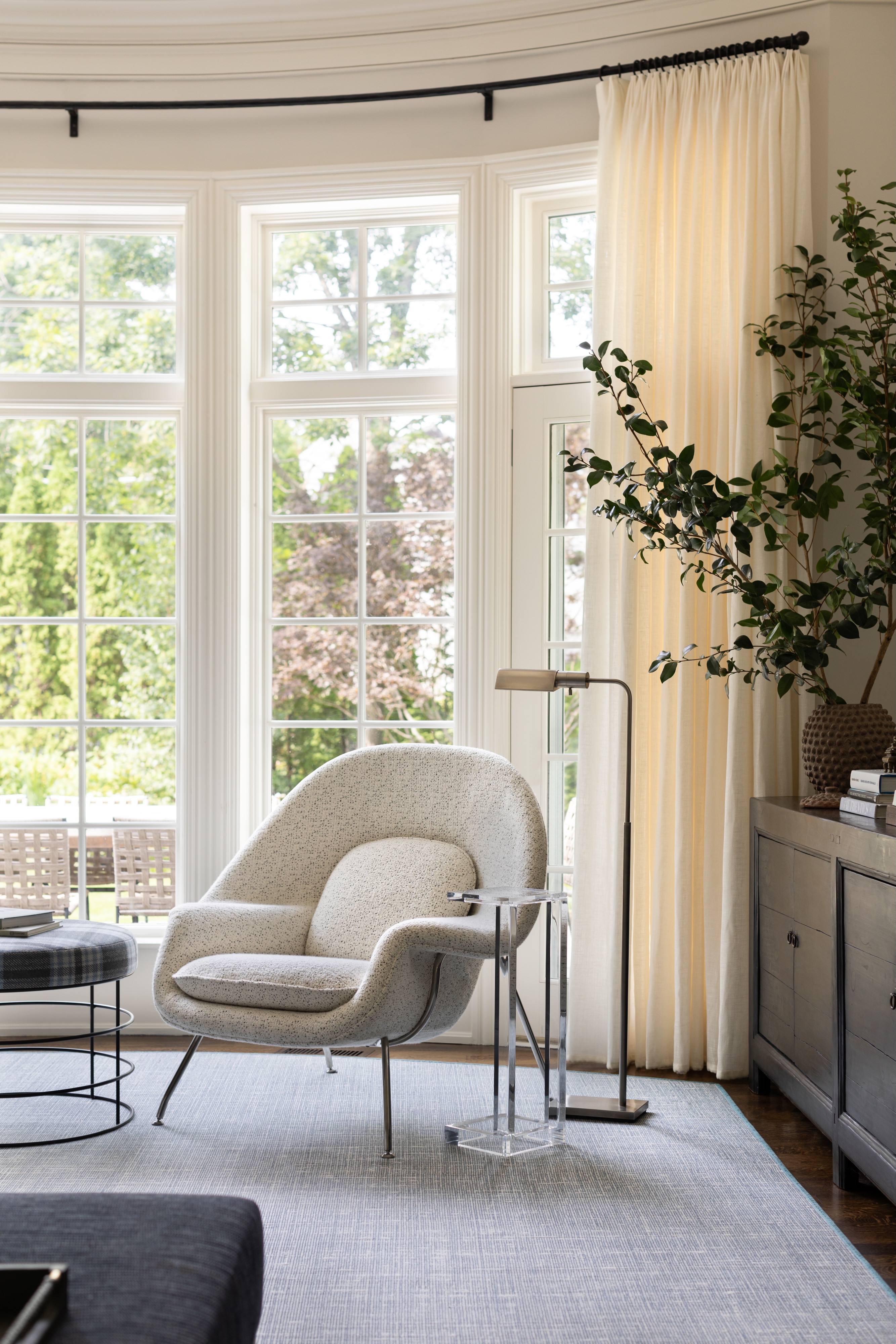 Pe Andrea Goldman Luxury Interior Design Firm Chicago Glencoe Retreat Lounge TVroom Details