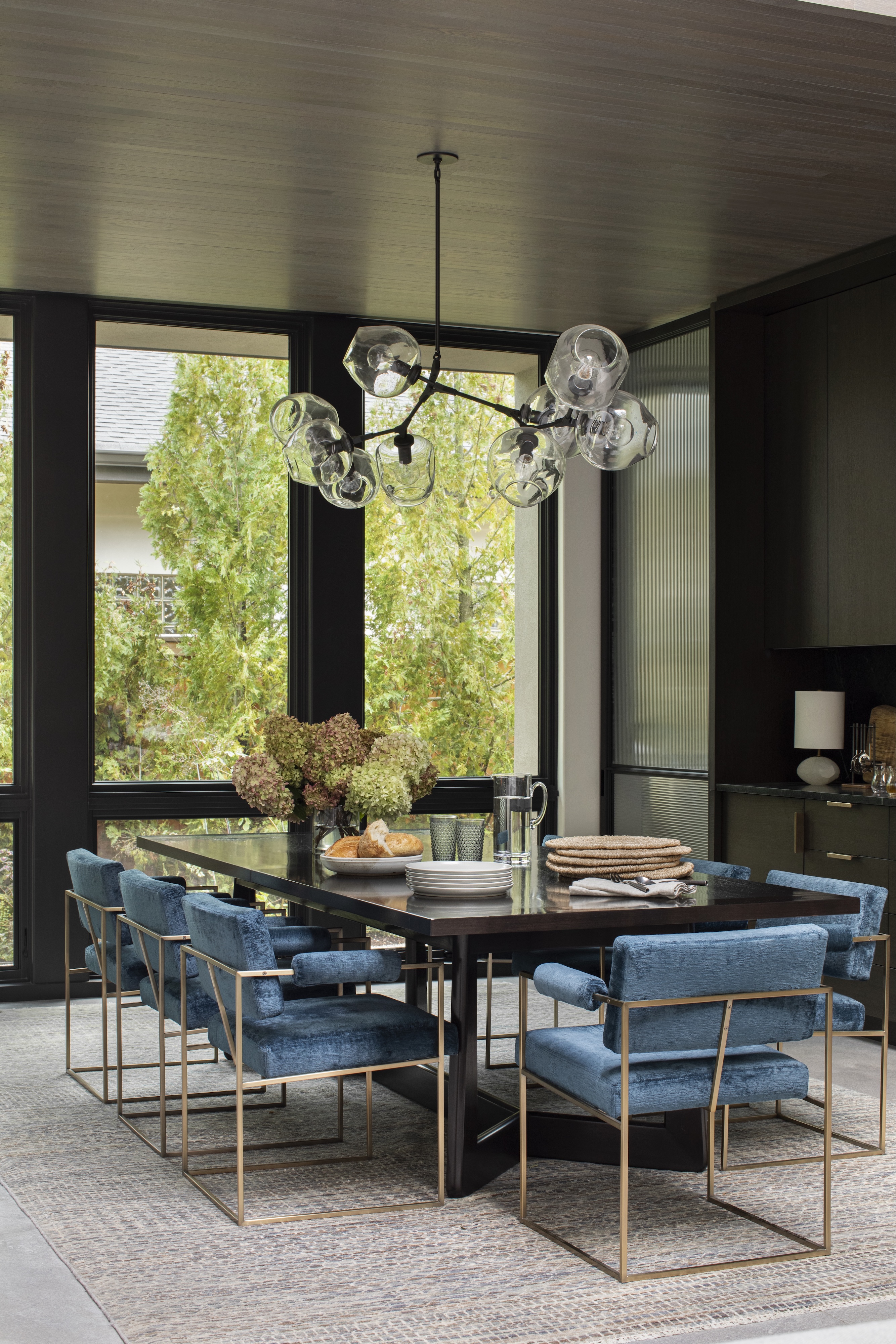 XK Andrea Goldman Luxury Interior Design Firm Chicago Mountain Inspired Home Openplan Dining Room