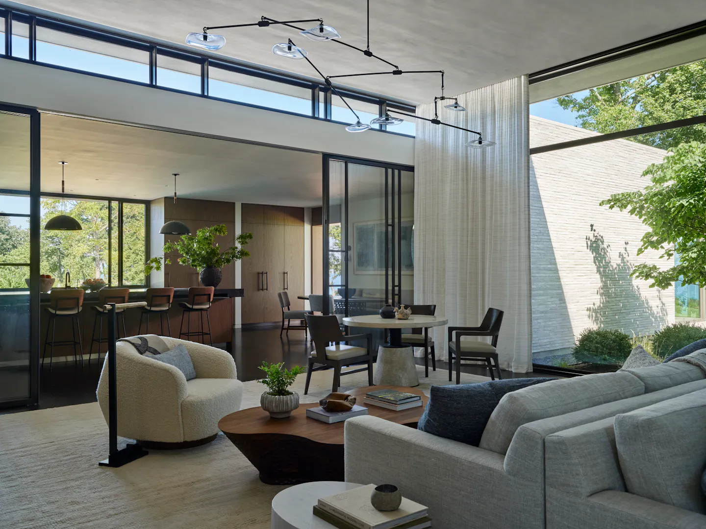 YY Andrea Goldman Luxury Interior Design Firm Chicago The Evergreen House Openplan Living Dining Kitchen