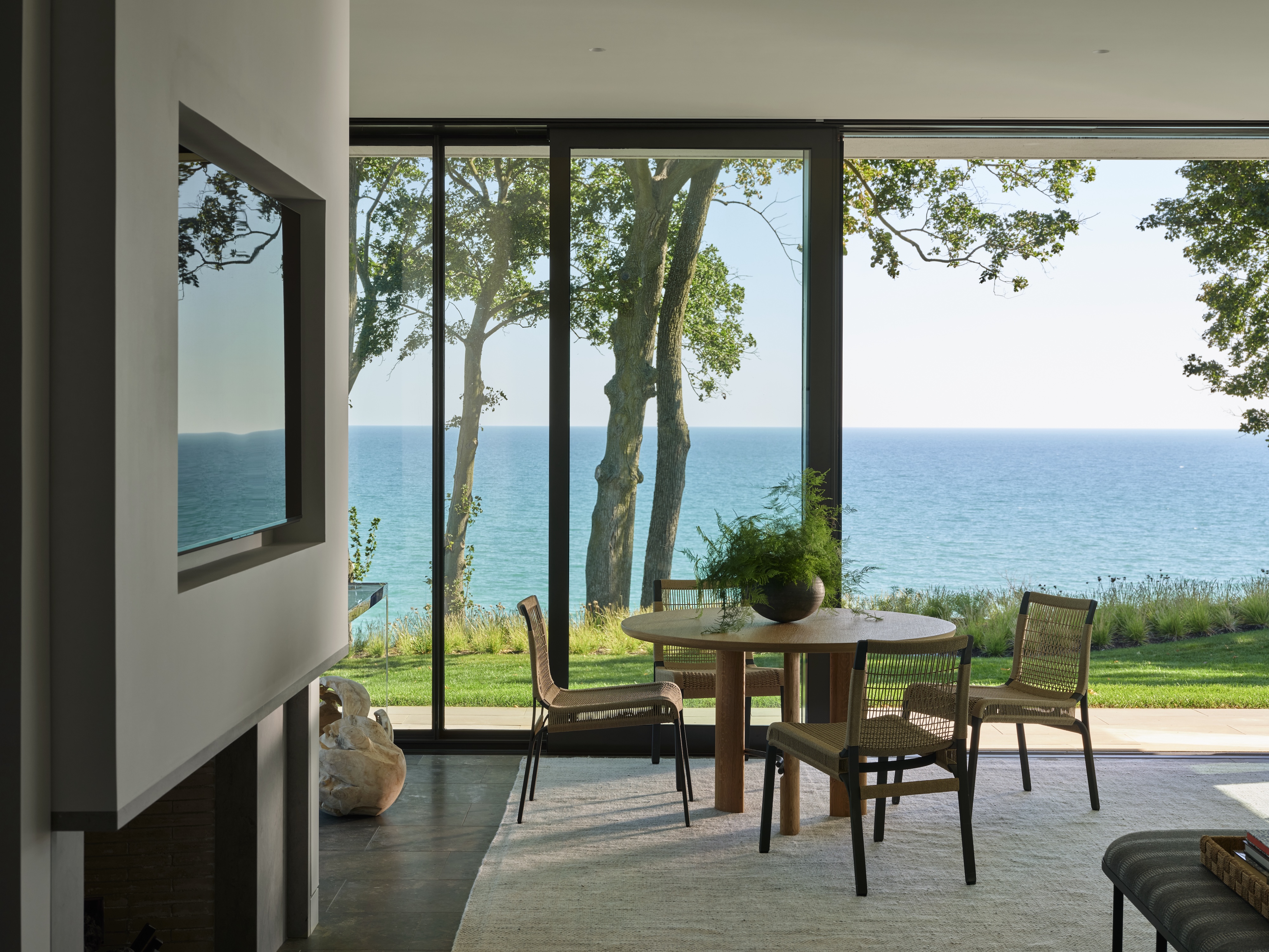 Yd Andrea Goldman Luxury Interior Design Firm Chicago The Evergreen House Openplan Dining Lakeviews