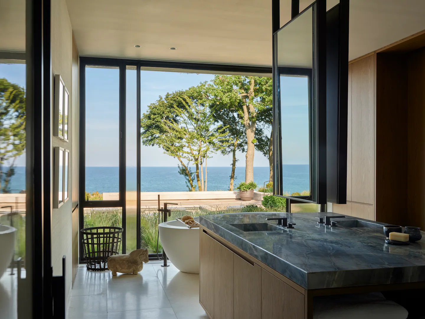 Yq Andrea Goldman Luxury Interior Design Firm Chicago The Evergreen House Primary Bathroom