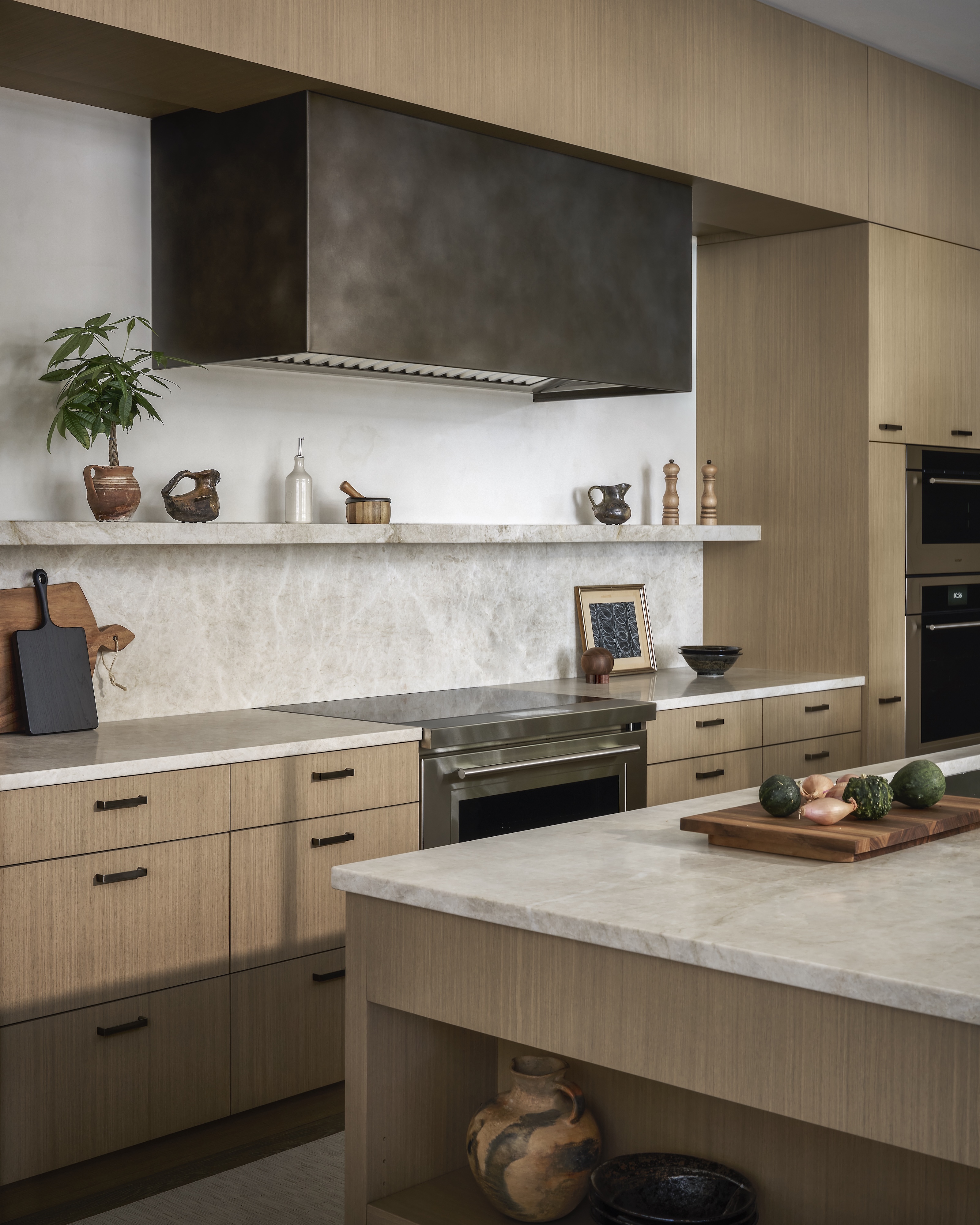 ar Andrea Goldman Luxury Interior Design Firm Chicago The Treehouse Kitchen Stove