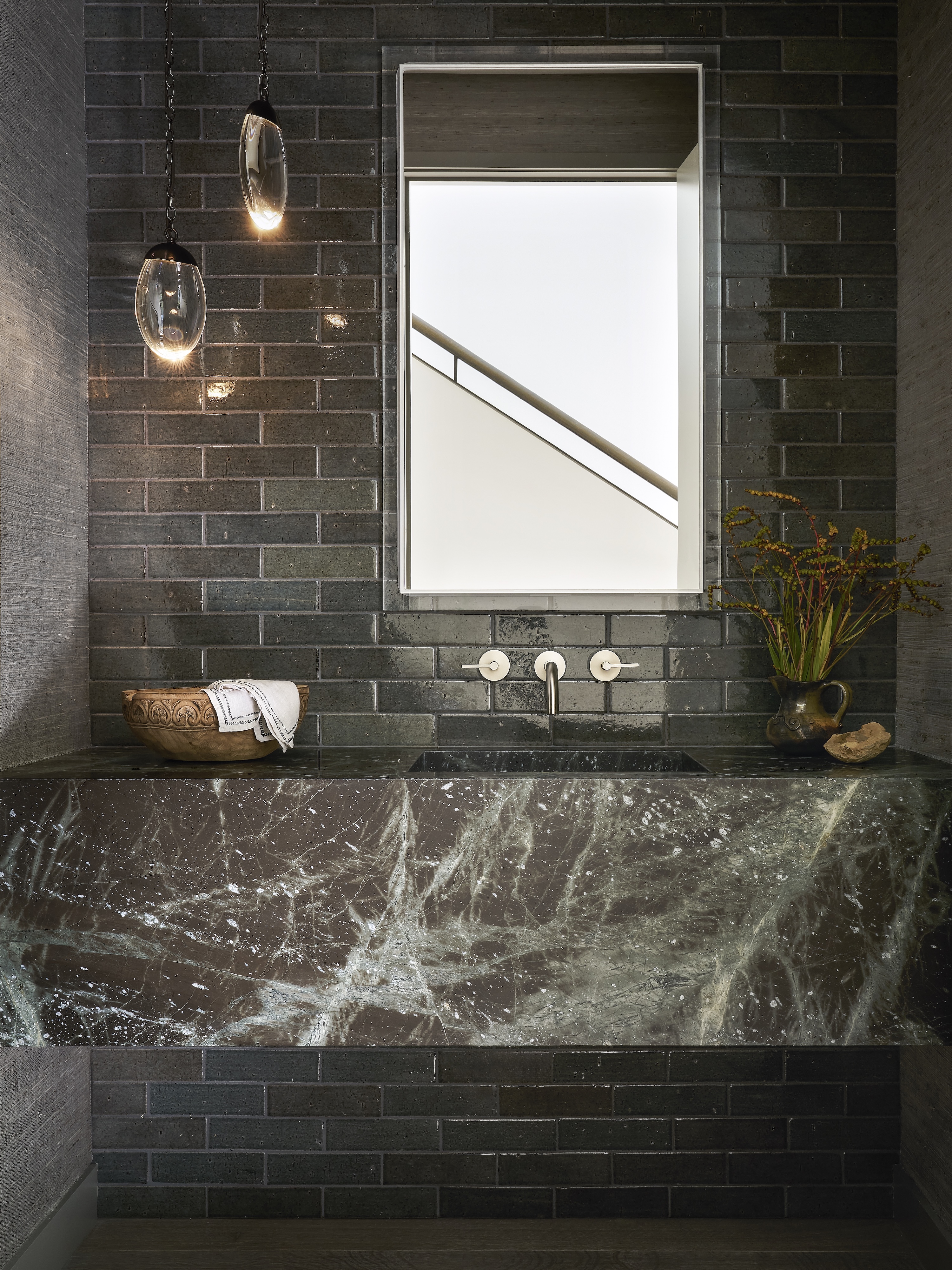 av Andrea Goldman Luxury Interior Design Firm Chicago The Treehouse Powder Bathroom