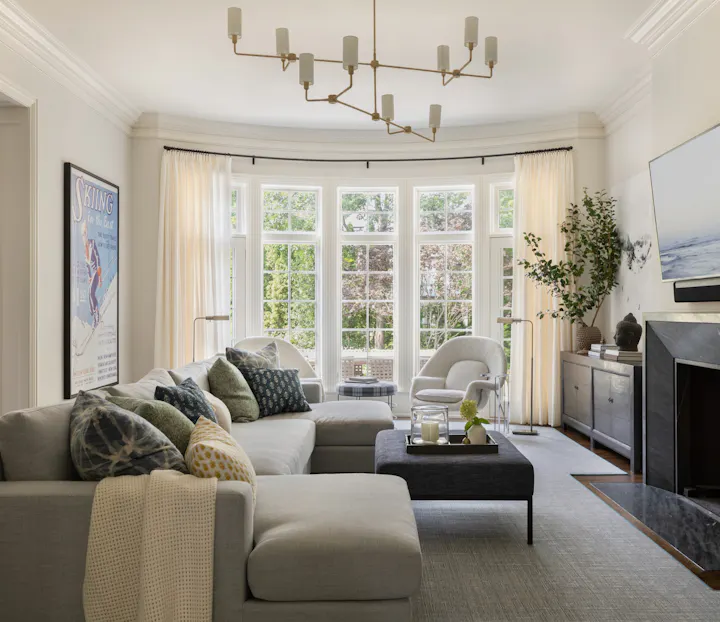 3NYClf9oCCQ Andrea Goldman Luxury Interior Design Firm Chicago MADE By Living Room